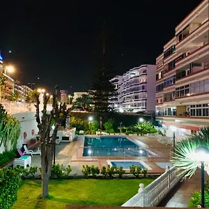Apartamento Calm, Cosy And Bright Renovated In Playa Del Ingles- Wifi Free, Playa del Inglés