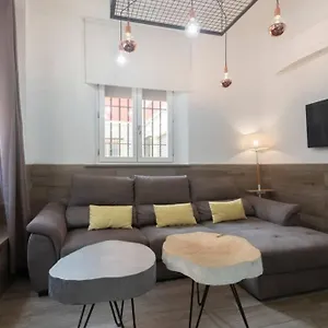 https://precioso-piso-junto-a-paseo-de-la-bomba.es-andalucia.com