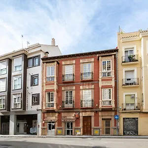 https://apartamento-jacaranda-malaga.hotelsinnerja.org